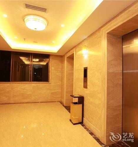 Jiayun Hotel Chengdu Eksteriør billede